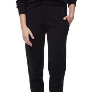 NWT Good American Twisted Seam sweatpants